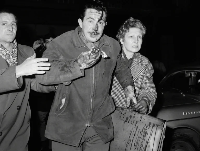 Lire la suite à propos de l’article 8 février 1962, un massacre sans coupables